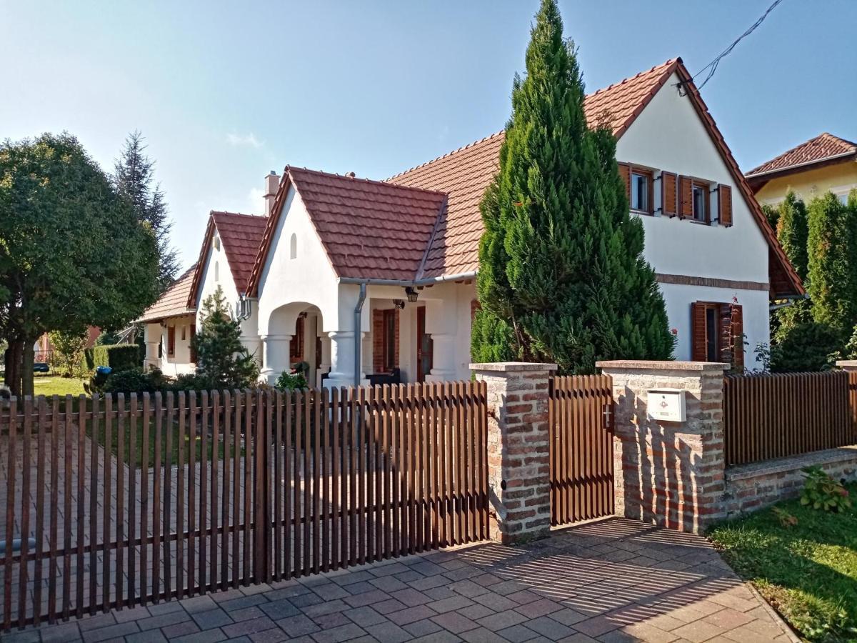 Negy Evszak Apartmanhaz Zalakaros Dış mekan fotoğraf